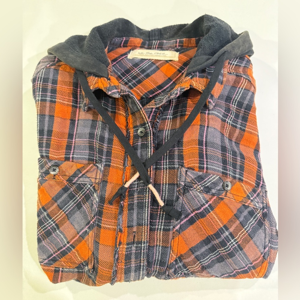 We the Free Calico Basin Plaid Flannel Hooded size  S - Picture 13 of 13